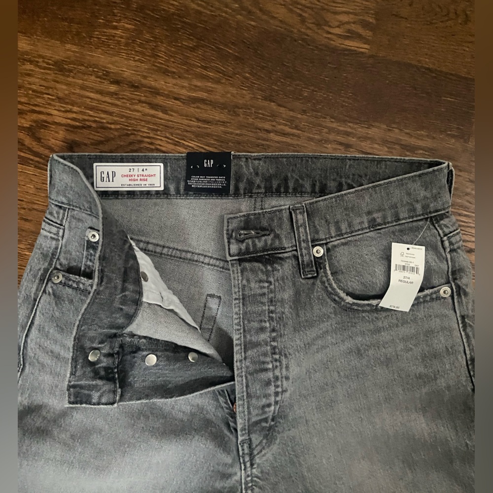 Women’s Gap High Rise Cheeky Straight Jeans - Sz. 4/27 - Picture 3 of 7